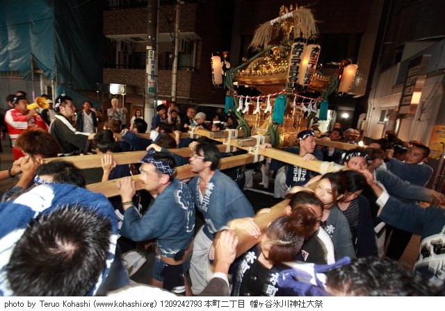 氷川神社例大祭 2012年9月23日・24日 1209242793 本町二丁目 幡ヶ谷氷川神社大祭 thumbnail