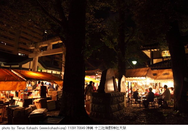 十二社熊野神社大祭 2011年9月17日・18日開催 1109170849 神輿 十二社熊野神社大祭 thumbnail