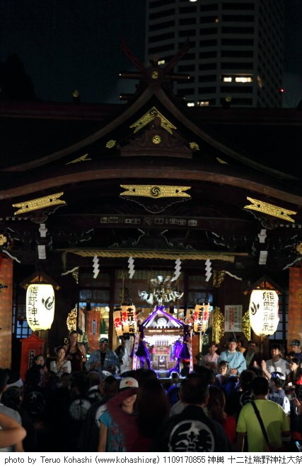 十二社熊野神社例大祭 1109170855 神輿 十二社熊野神社大祭 thumbnail