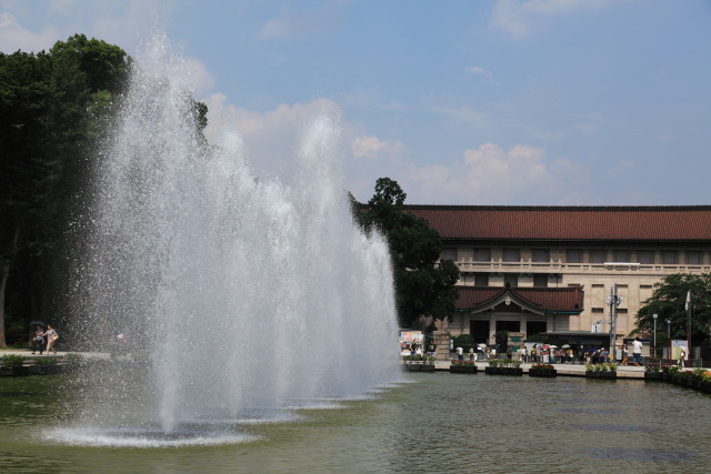 8月の上野公園 1308293656 上野公園 噴水 東京国立博物館 台東区上野公園 photo