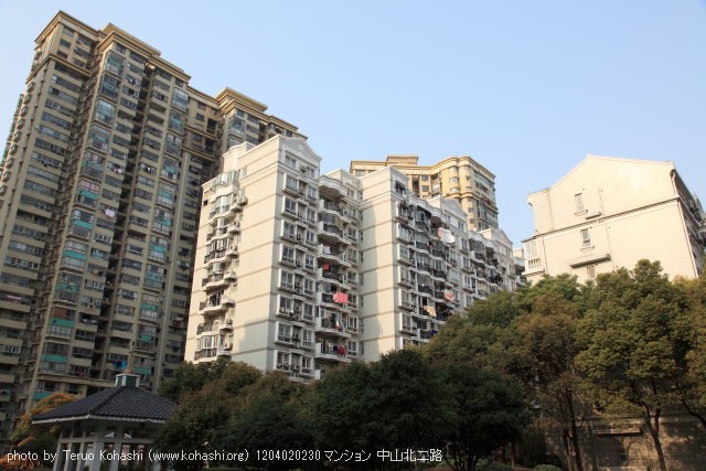 上海と無錫 撮影: 2012年3月~4月 1204020230 マンション 中山北二路 photo